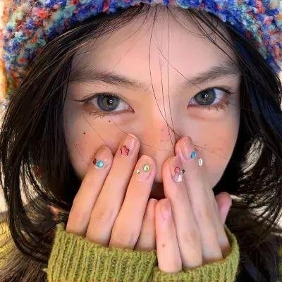 男性新娘子