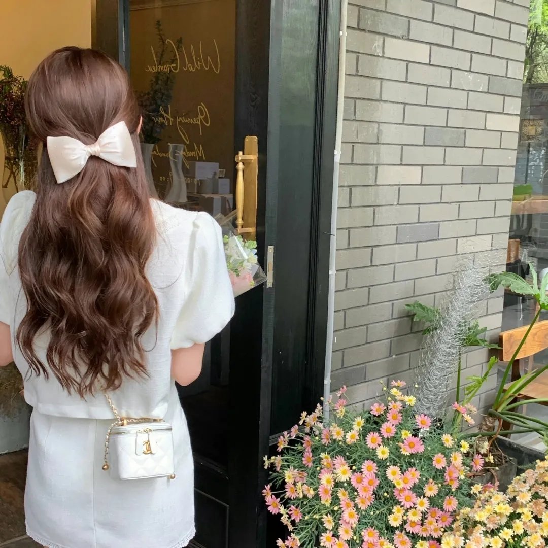 飞翔情报室